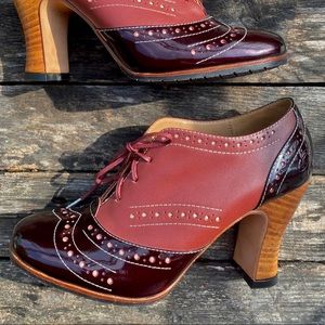 John Fluevog Miracles Burgundy Oxford Heal Size 7